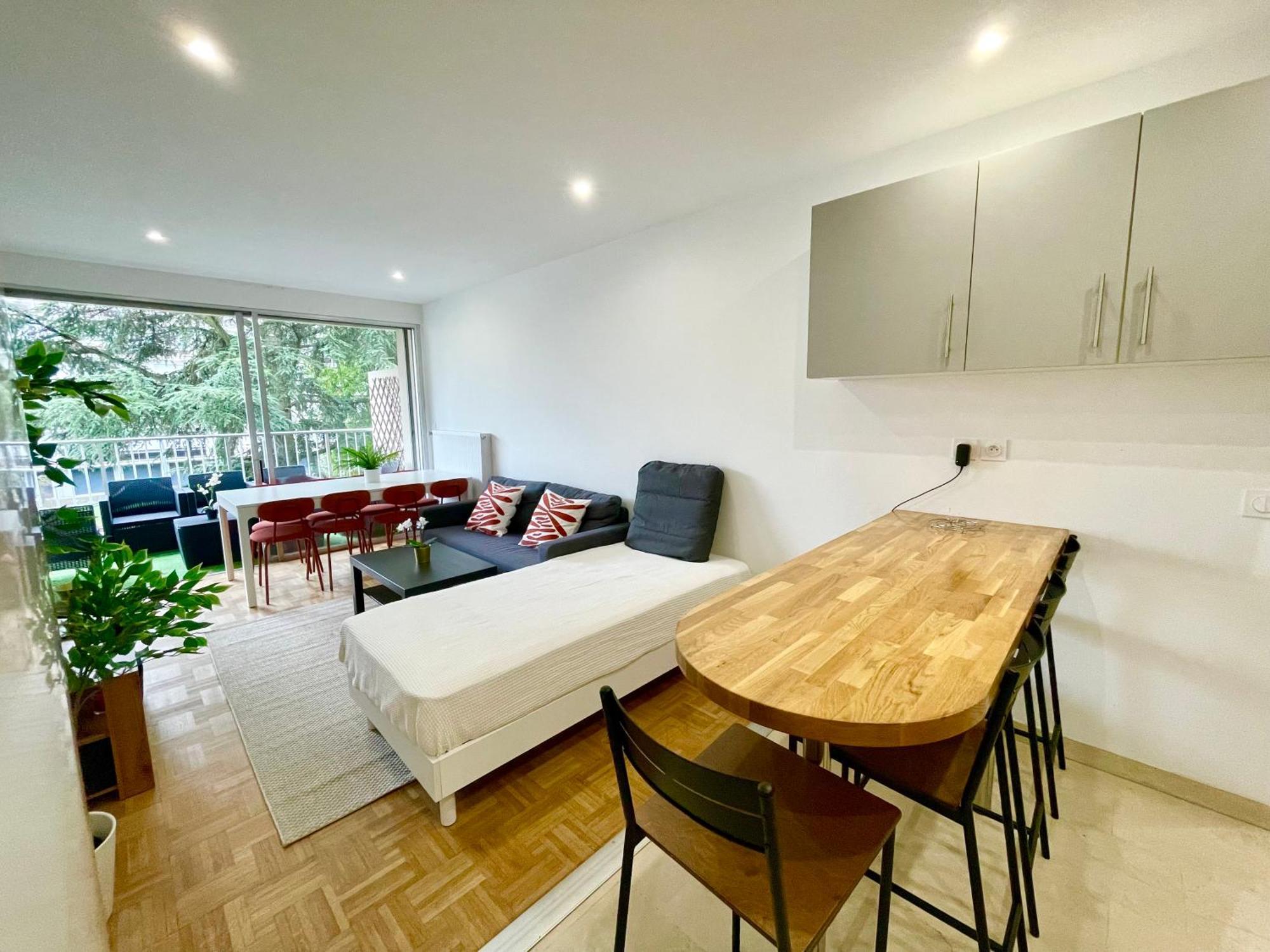 Bngo I Le Spacieux I 3 Chambres, 2 Salles De Bain, Parking Prive Gratuit, 8 Personnes, Vieux Lyon Hypercentre Εξωτερικό φωτογραφία