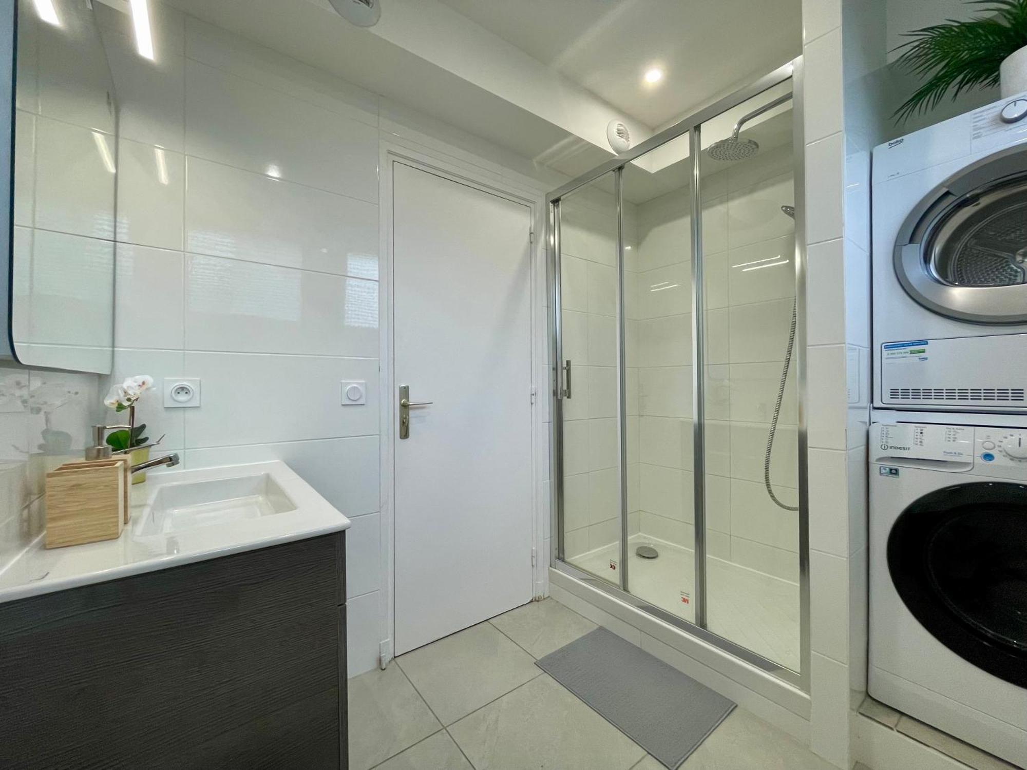 Bngo I Le Spacieux I 3 Chambres, 2 Salles De Bain, Parking Prive Gratuit, 8 Personnes, Vieux Lyon Hypercentre Εξωτερικό φωτογραφία