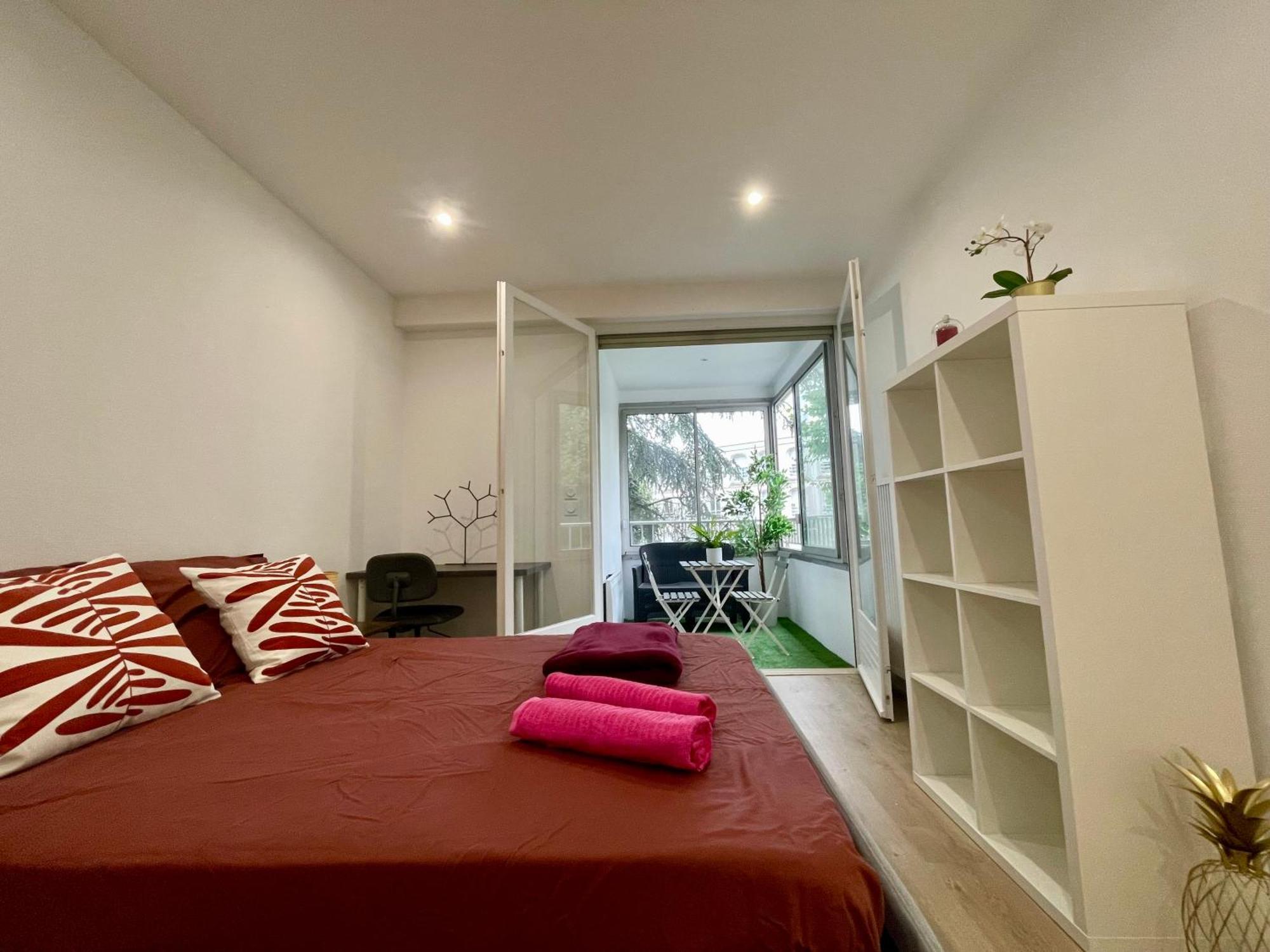 Bngo I Le Spacieux I 3 Chambres, 2 Salles De Bain, Parking Prive Gratuit, 8 Personnes, Vieux Lyon Hypercentre Εξωτερικό φωτογραφία